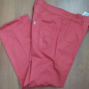 Levi's Men chino coral 36 X 32